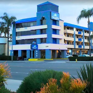 Hotel Capri **