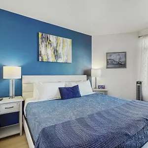 Holiday home Belltown Court North